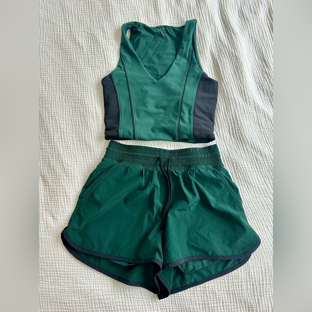 Abercrombie & Fitch Green Athletic set